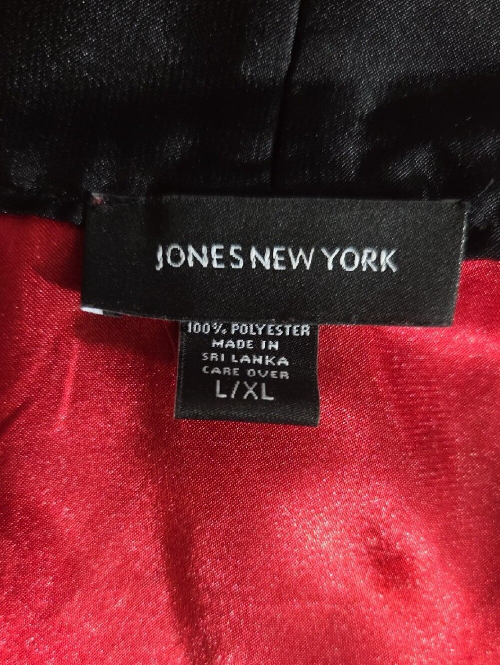 Jones New York Red Satin Long Robe and Gown - Picture 7 of 11